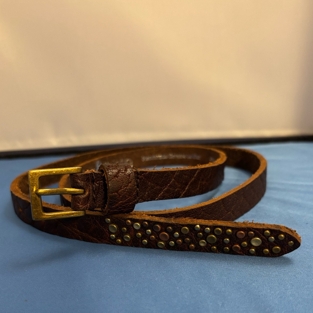 Handmade genuine leather brown skinny belt from Vine and thistle. Western